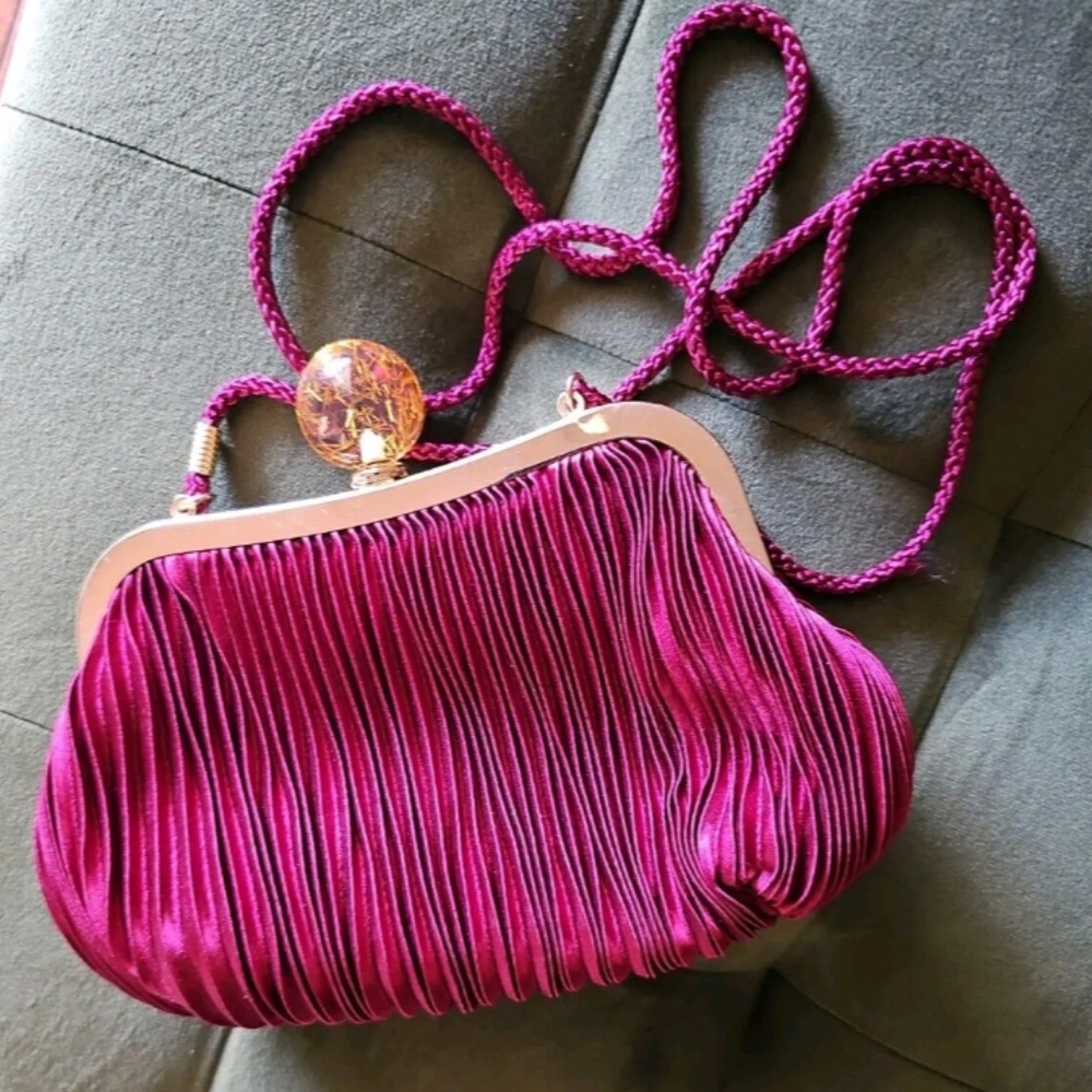KATE LANDRY Small Wine Red Accordion Texture Rope Braid Messenger Strap Purse
